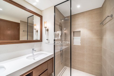 Appartement de 3 chambres à EMAAR Beachfront, UAE No. 129026 23