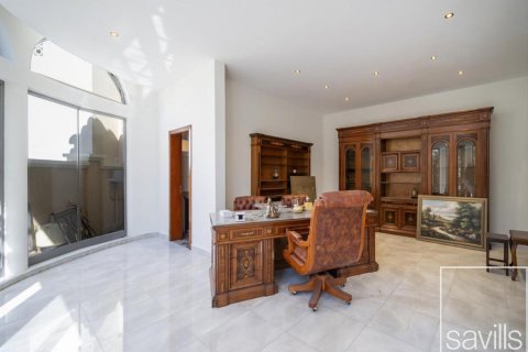 5 bedrooms Villa in Signature Villas, UAE No. 193894 23