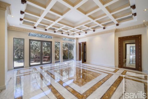 5 bedrooms Villa in Signature Villas, UAE No. 193894 16