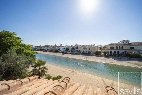 5 bedrooms Villa in Signature Villas, UAE No. 193894 3