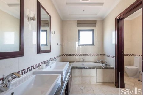 6 bedrooms Villa in Signature Villas, UAE No. 193890 12