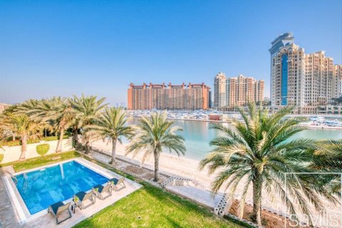 6 bedrooms Villa in Signature Villas, UAE No. 193890 8
