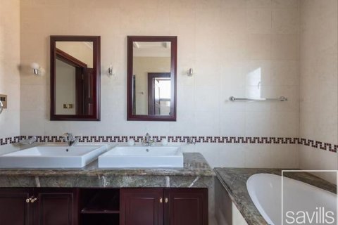 6 bedrooms Villa in Signature Villas, UAE No. 193890 11