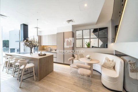 4 bedrooms Townhouse in Al Barari, UAE No. 129952 3