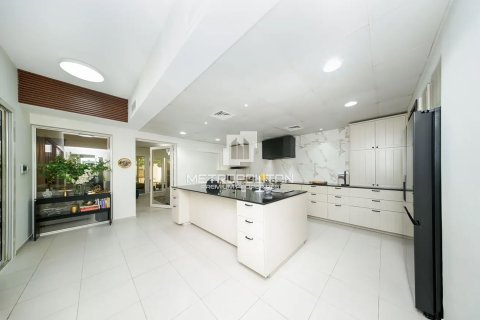 Villa de 3 dormitorios en Mina Al Arab, UAE No. 129948 22