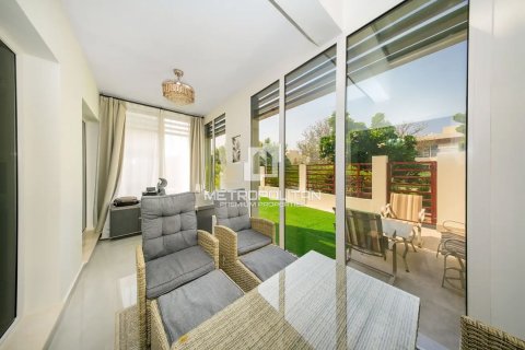 Villa de 3 dormitorios en Mina Al Arab, UAE No. 129948 24