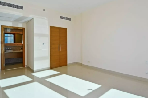 Apartment de 2 dormitorios en Claren Towers, UAE No. 1080 6