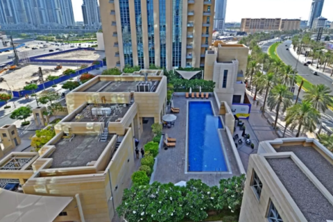 Apartment de 2 dormitorios en Claren Towers, UAE No. 1080 11