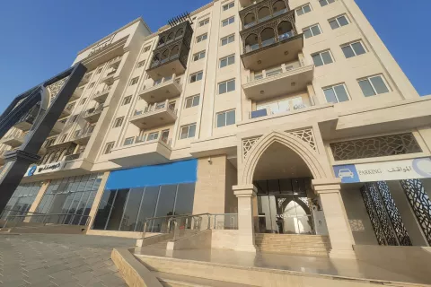 4 bedrooms Apartment in Muscat, Oman No. 106729