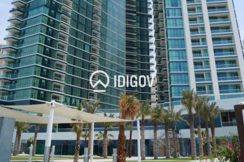 2 bedrooms Apartment in Jumeirah Beach Residence, UAE No. 184882 3