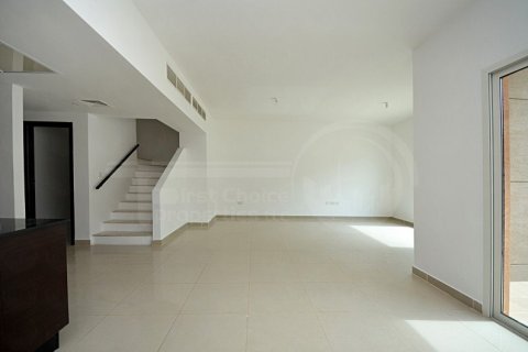Вилла с 4 спальнями в Al Reef, ОАЭ №13326 7