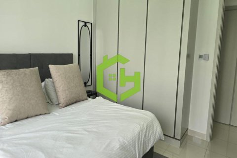 Квартира с 2 спальнями в EMAAR Beachfront, ОАЭ №35403 8