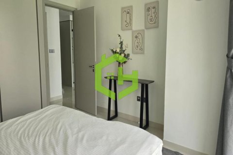 Квартира с 2 спальнями в EMAAR Beachfront, ОАЭ №35403 5