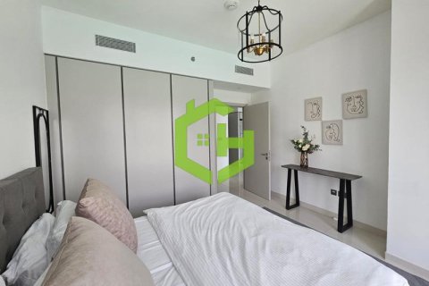 Квартира с 2 спальнями в EMAAR Beachfront, ОАЭ №35403 17