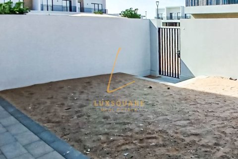 Villa de 3 dormitorios en EMAAR South, UAE No. 186167 29