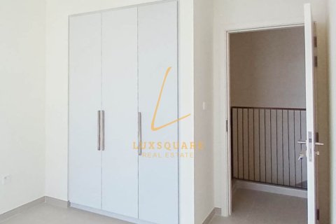 Villa de 3 dormitorios en EMAAR South, UAE No. 186167 13