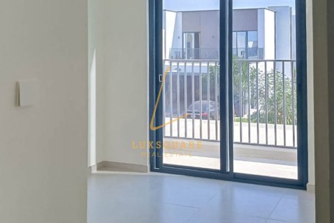 Villa de 3 dormitorios en EMAAR South, UAE No. 186167 21