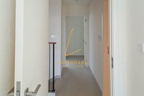 Villa de 3 dormitorios en EMAAR South, UAE No. 186167 15