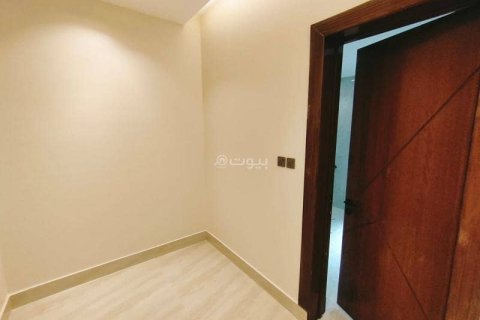 Villa de 5 chambres à Riyadh, Saudi Arabia No. 60045 15