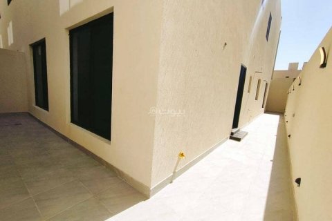 Villa de 5 chambres à Riyadh, Saudi Arabia No. 60045 6