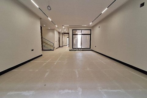 Villa de 4 chambres à Riyadh, Saudi Arabia No. 60044 14