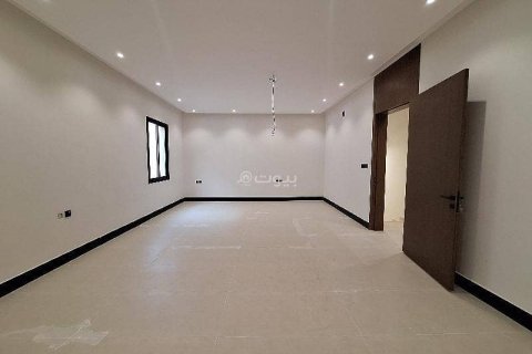 Villa de 4 chambres à Riyadh, Saudi Arabia No. 60044 19