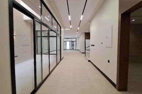 Villa de 4 chambres à Riyadh, Saudi Arabia No. 60044 11