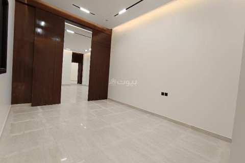 Квартира с 5 спальнями в Эр-Рияд, Саудовская Аравия №60046 4