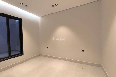 Villa de 5 dormitorios en Riyadh, Saudi Arabia No. 60049 13