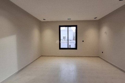 3 bedrooms Apartment in Riyadh, Saudi Arabia No. 60489 4