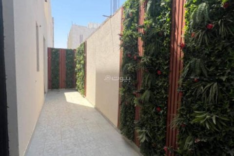 Apartment de 3 dormitorios en Riyadh, Saudi Arabia No. 60493 10
