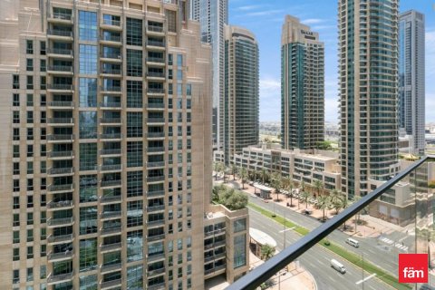 2 bedrooms Apartment in Dubai, UAE No. 166601