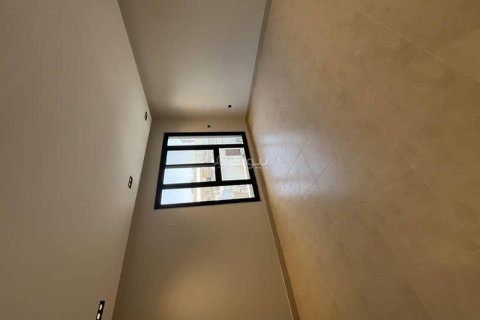 3 bedrooms Apartment in Riyadh, Saudi Arabia No. 62826 8