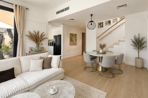 3 bedrooms Townhouse in Maple 2, UAE No. 208688