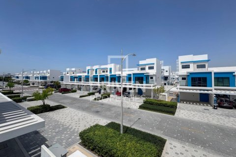 Townhouse de 5 dormitorios en Damac Lagoons, UAE No. 191544 23