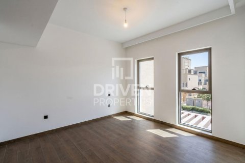Townhouse de 4 dormitorios en Damac Lagoons, UAE No. 191542 9
