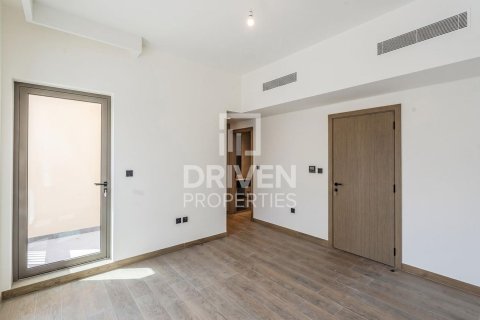 Townhouse de 4 dormitorios en Damac Lagoons, UAE No. 191542 5