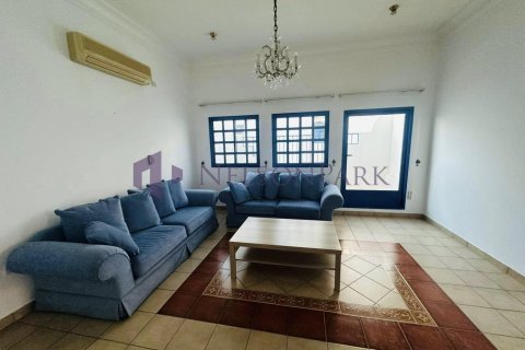 5 bedrooms Villa in Doha, Qatar No. 57297 23