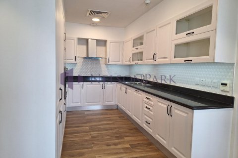 Apartment de 3 dormitorios en Lusail, Qatar No. 57321 3