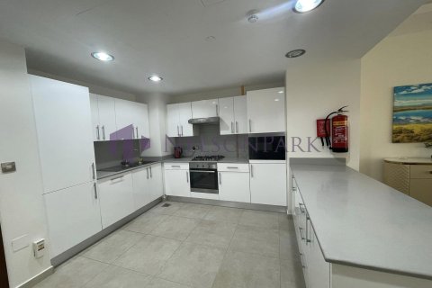 Apartment de 1 dormitorio en Lusail, Qatar No. 57294 17