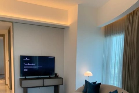 2 bedrooms Hotel Apartment in Address Harbour Point, UAE No. 160165