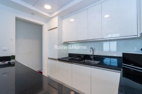 1 bedroom Apartment in Business Bay, UAE No. 156311 24