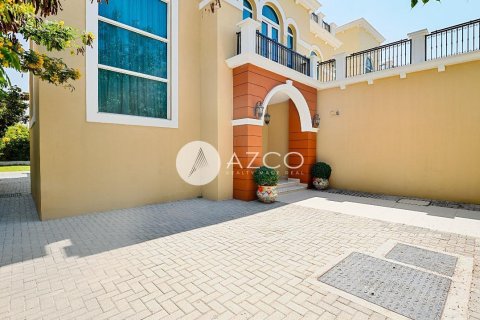4 غرف نوم فيلا في Legacy, الإمارات العربية المتحدة رقم 101720 23