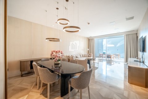 Appartement de 3 chambres à FIVE Palm Jumeirah, UAE No. 130154 3