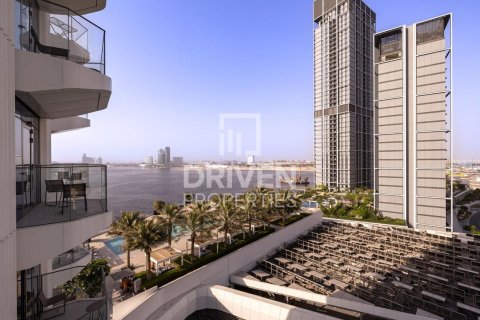 1 غرف نوم شقة في Address Harbour Point, الإمارات العربية المتحدة رقم 204384
