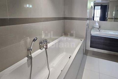 Apartment de 2 dormitorios en Muscat, Oman No. 53582 6
