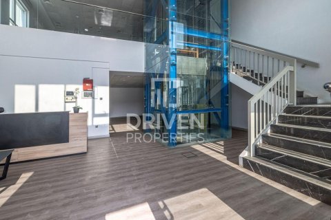 2878.97m² Warehouse in Jebel Ali, UAE No. 193859