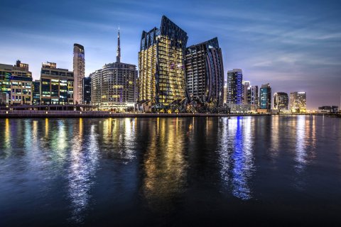 2 bedrooms Apartment in Dubai, UAE No. 37949