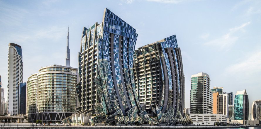 Appartement de 4 chambres à Dubai, UAE No. 37947