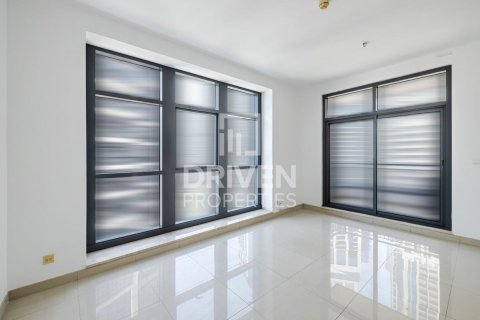 Квартира с 2 спальнями в Claren Towers, ОАЭ №210050